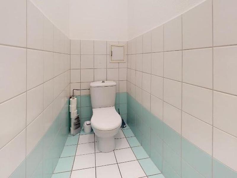 ADB57D8846FADFD34B0EDCF1FC7D69F3