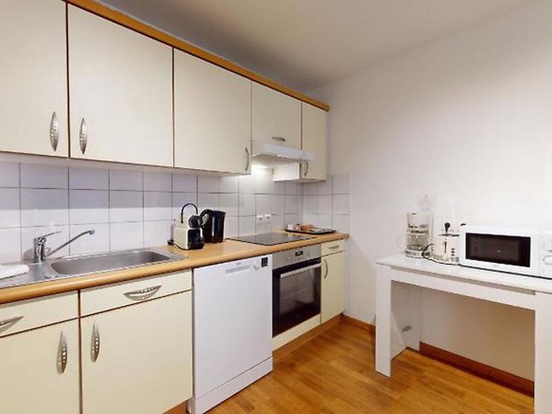 53073B905773146B11ED2F55E44D6A25