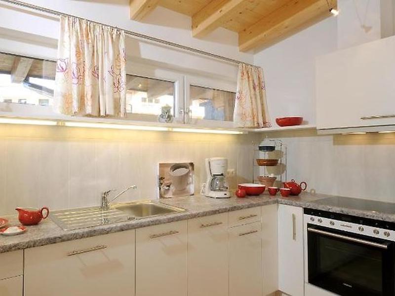 3F43CCAB8BC640F381E06CD57E9A449A