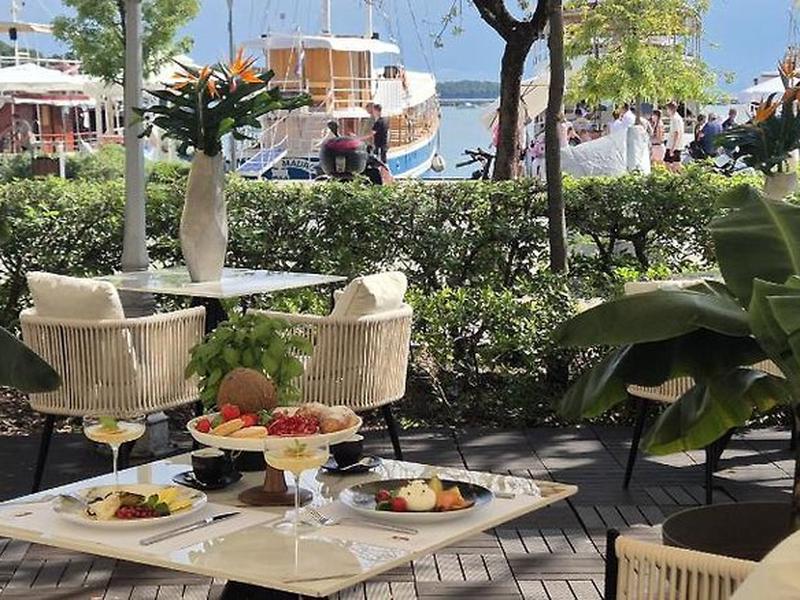 96ED3AB2EE022F81C9284DA535047C24