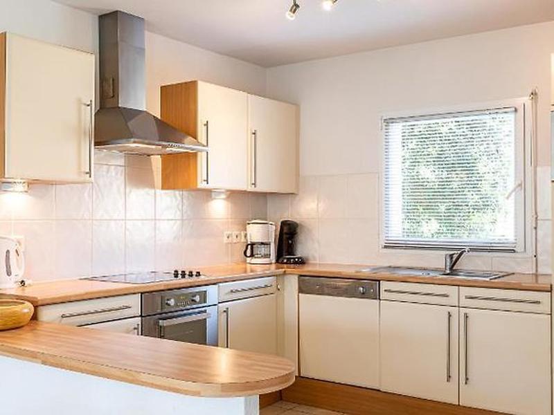 1DCF4282DF5DDBE3DEB9CDC57CC51569