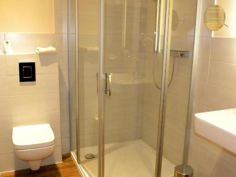 F8479F8BDF002A1F0986AB57A3D93A3C