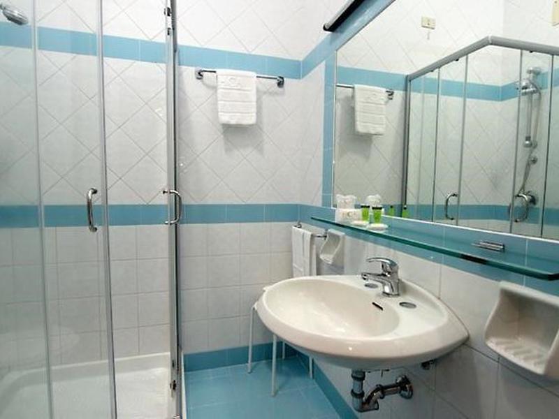 1897590388E035FE441BF11126C0AE58