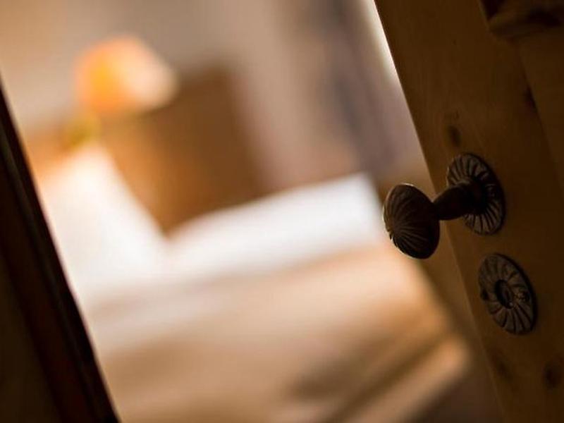 683FD37C7DB2A6BAD3BA6D7739DE874A