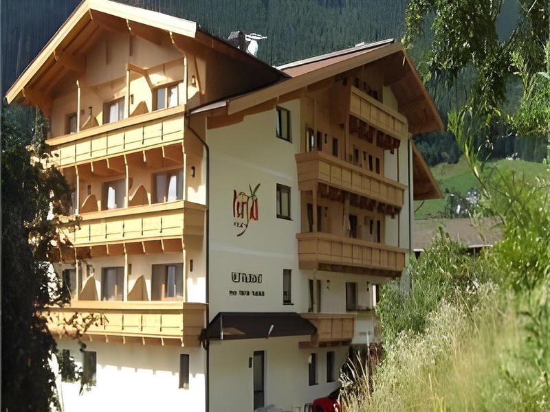 AF7A921F4F530F0B93F49FFF6D0B8752