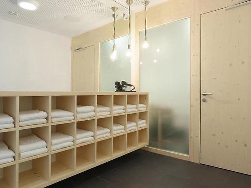 38C0D3532BFCACC6829E119D8627AAB2