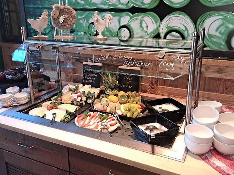 77691EF9057E9BA024CC2DFEDE716781