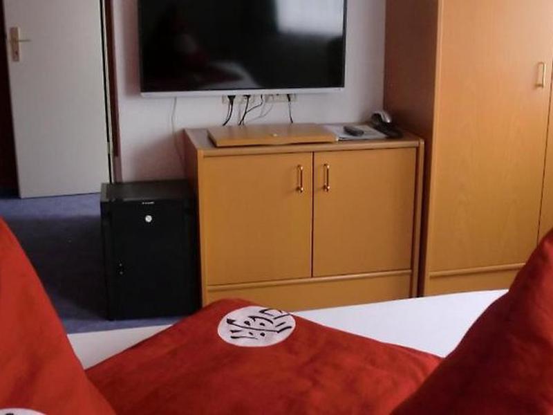 074B1A2C43EF1B97D93C8EA0D731F5E6