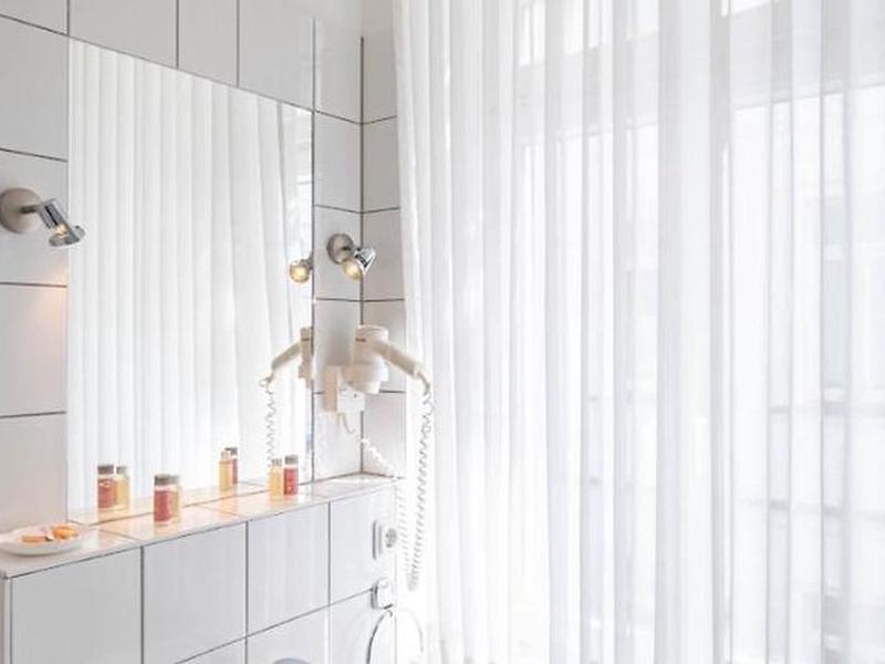 197D961B6FB06A09B54E387C3D33DB8D