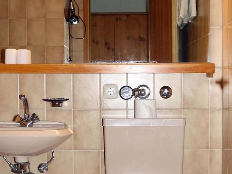 88E35C174F91B6946D5777DE1CD9F857