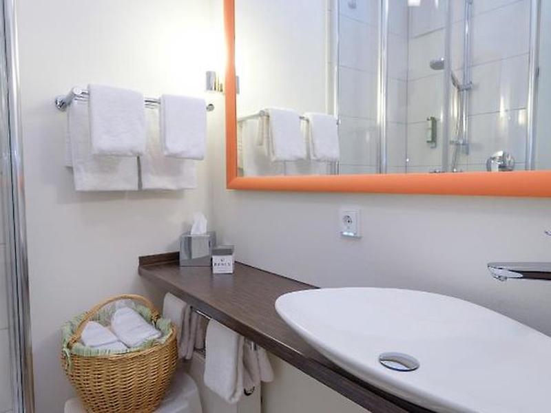 17114A0E5DA46C93AA3FC43A80927E91