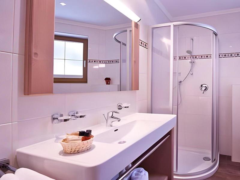 52108C72D739BEEF638B6F177C076701