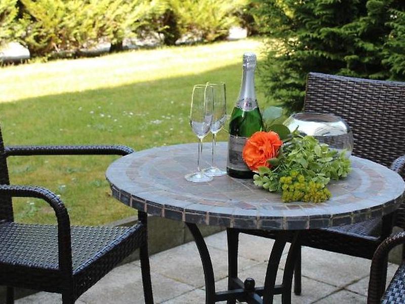 7145625C5D077B57D1CBB44E9FA6337F