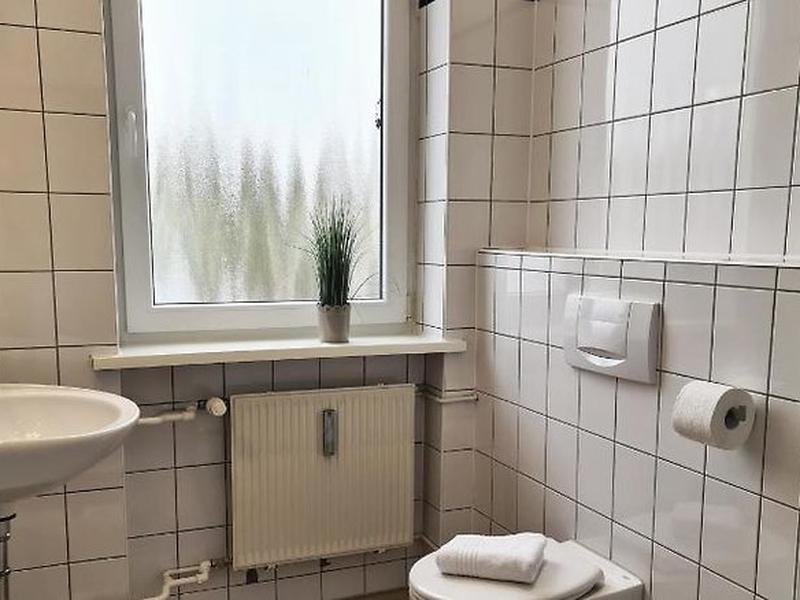 DB3E4245E044BCDCDE6317C07A4D7B8C