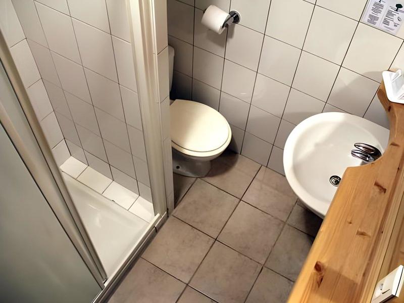 68A6EE8D3486BB58A07E5A5E50D15652