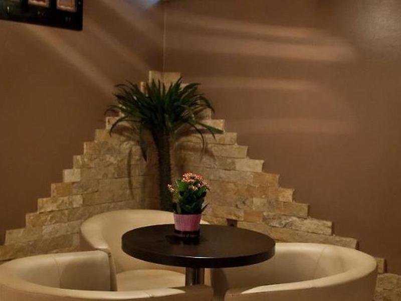 4BB879E8EBAFF761076DE98E537EEF16