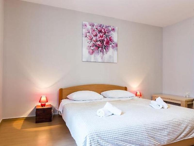 9E68D1E90DA7CB1A2E103256DA0EA8BA