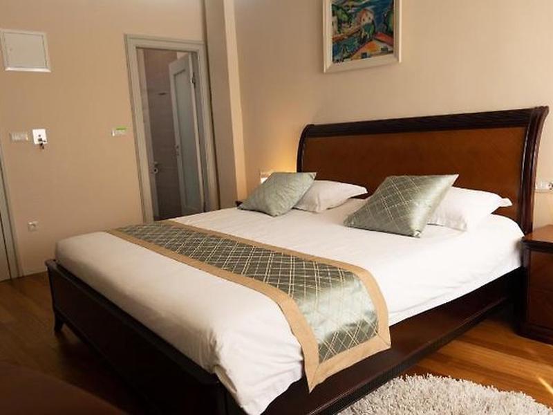 11A4E6557FF2DEA818CEF591BA12D877