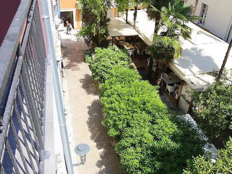 2FA5D588E81FEC23825CB60ADDBDCBE9