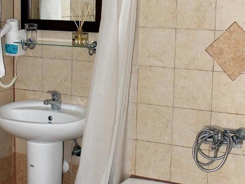 A334A22757CB8C5F3214F6523F1717DB