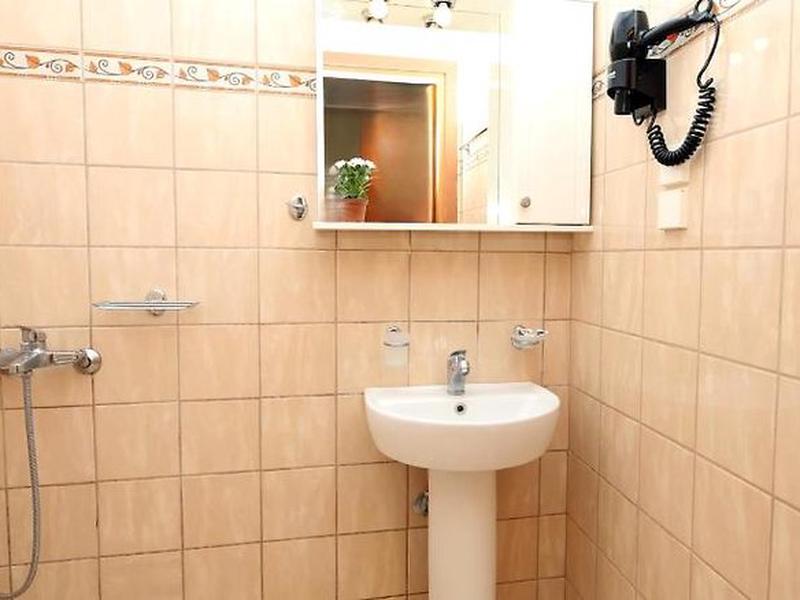 F26E894FA0E4D9703BAD31C93A488390