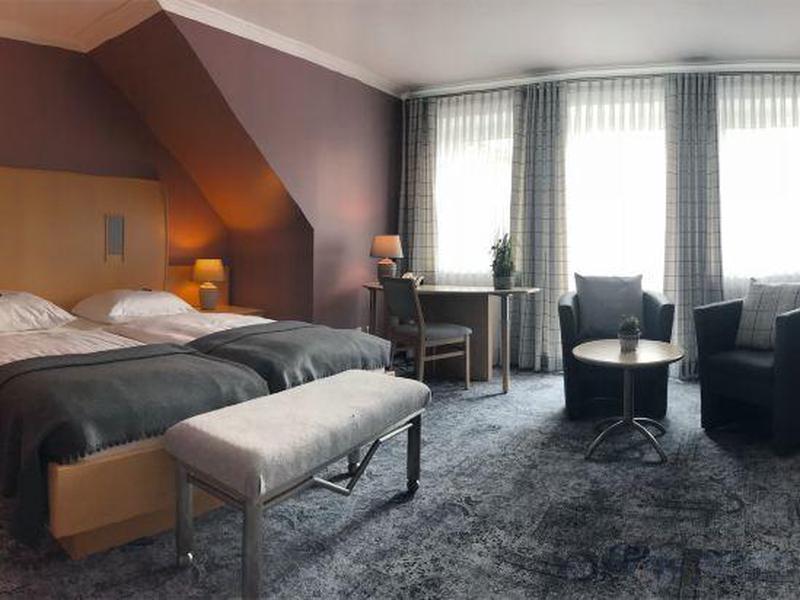 6C39B1AB28CA914B28144BB5F046E756