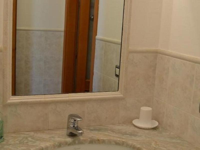 2BAEEB6AF54DA53564C29E443CEE0D38