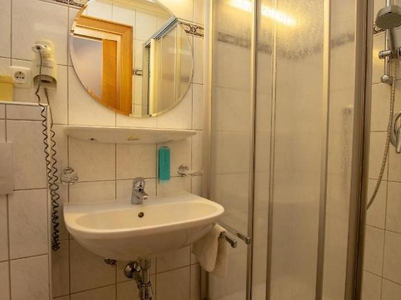 963D2347D4E3216EB8698DA0B091E88F