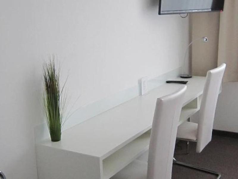 F7A0D84B78125E969902E32BB99A739E