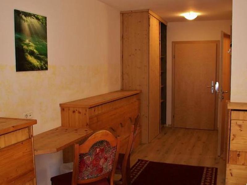 8A2C7E9BBF77256CFAA36A72A6B5FE2F