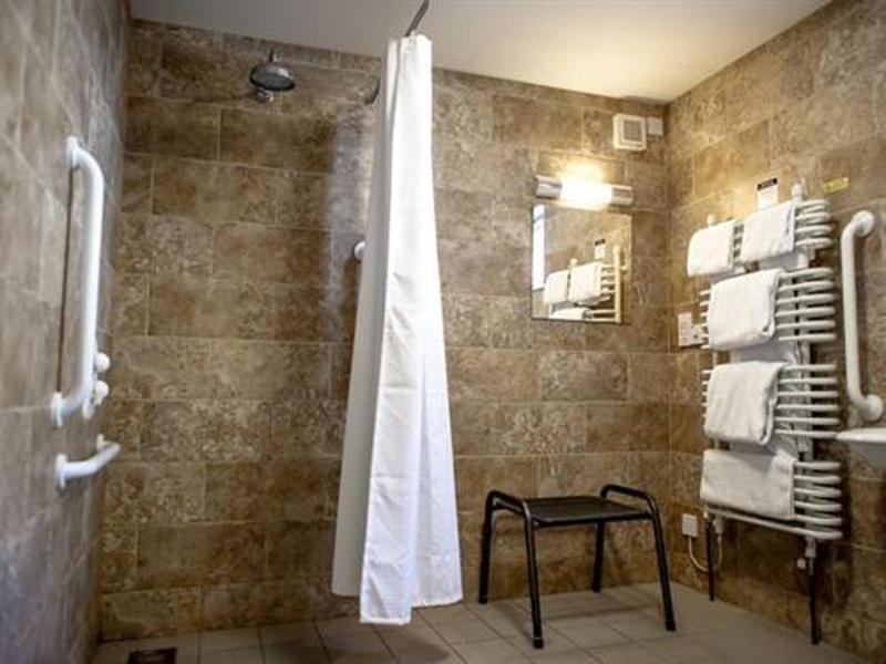 CAA9B1E6CFE1A2884A8B820DE8213342