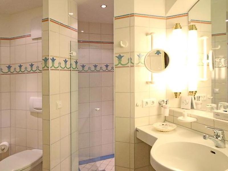 5D19BD27FE280C460DA532F2F884A28F