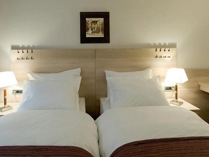 D5E79FE03D2332CEEB4ECA0D698C172D