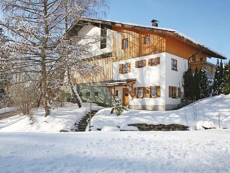 6C0E22076100CE805B3B9D38CF222C46