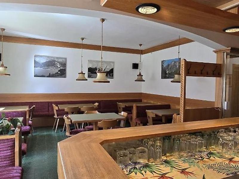 B5BB112AD4A8B591138F8AB4D61F63D2