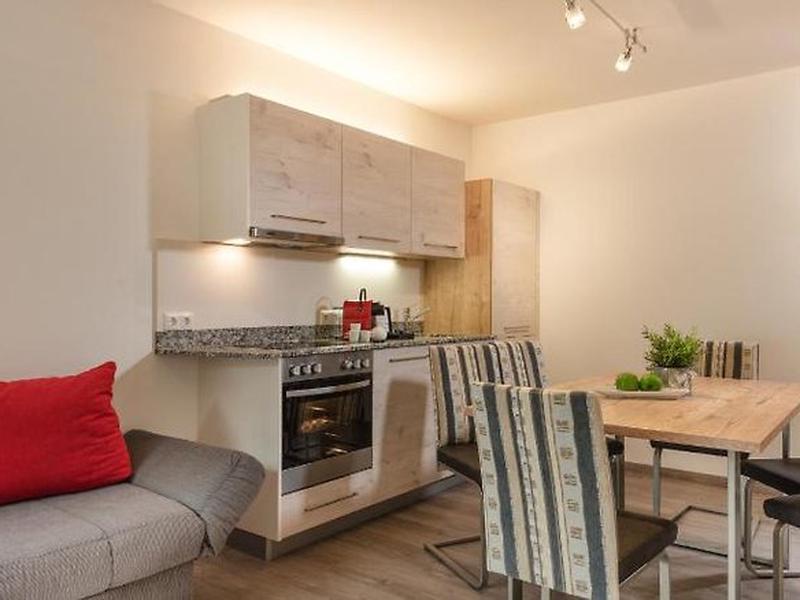 62D501FD506D2B8EC575B2578AE75B16