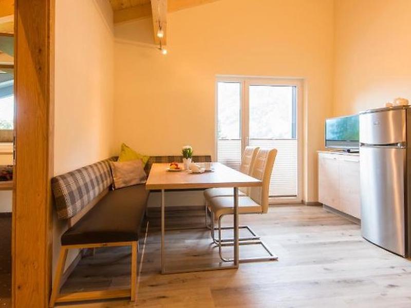 F1BAD06705E23BB279597A29B87F7CFB