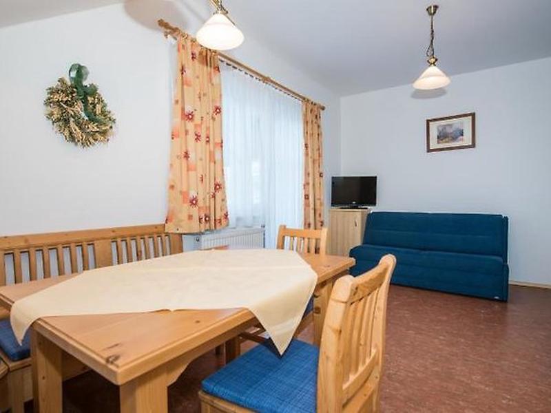 5FAC9A24DC2D1FA2D455F8FCC4A3BF19