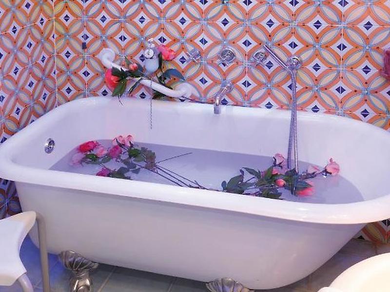 05E59D9C15FE58CFA08F9F2E92500849