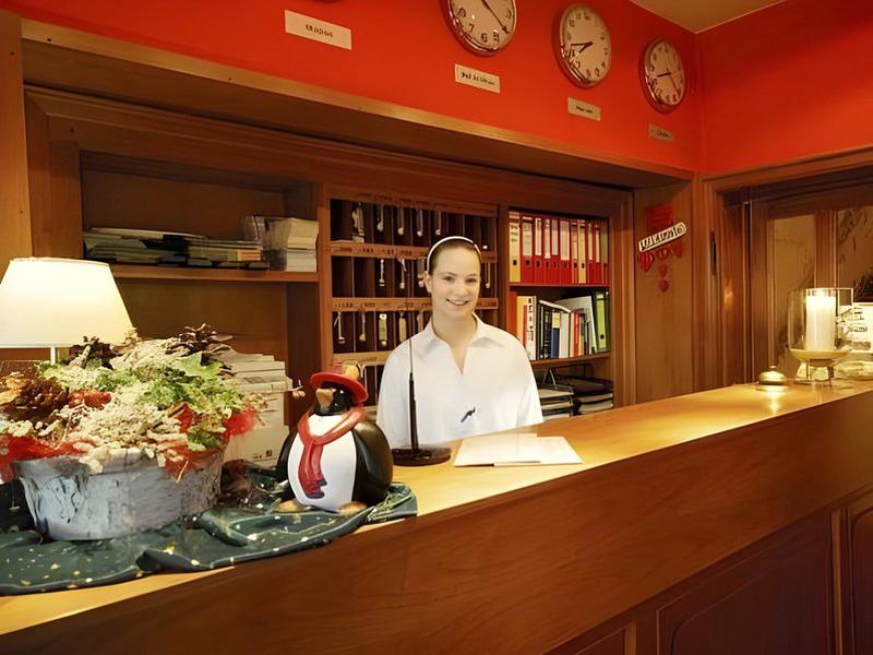 307BD5C3CF28DA9A316E8A81047CE40F