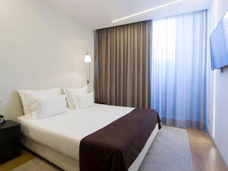 96C4E0BD8EE197966B39470616CF17DF