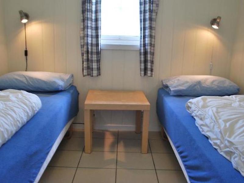 D95BC3E75D3F5609EC2CC16076D3BFCE