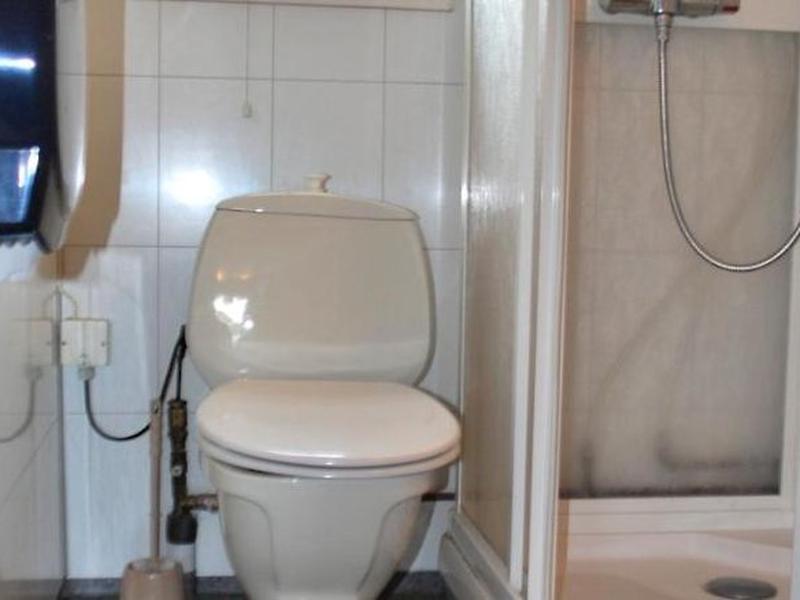 BCA2B913582C588AAB00C22A8DC6CF40