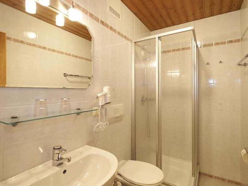 B4F3D04752DFA0D093DAEAC57738DE36