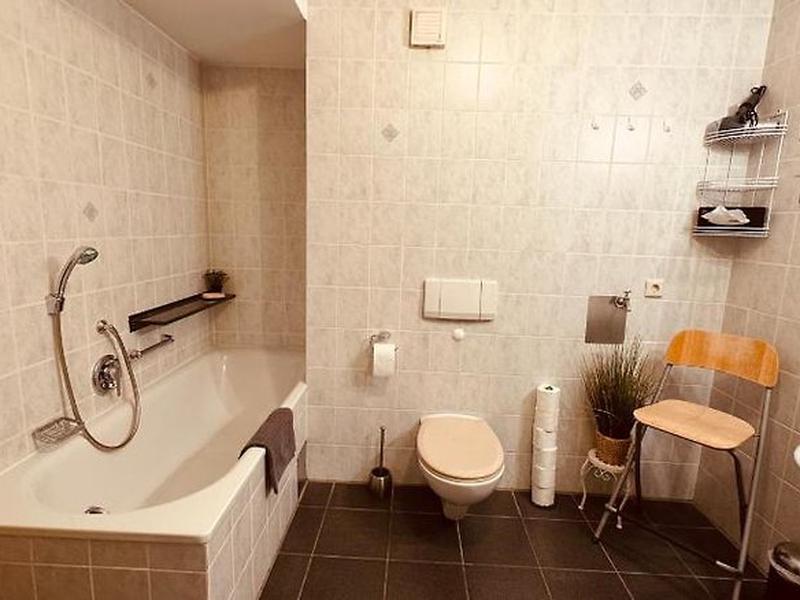 324BD68B27A301B587346B4F821CFC95