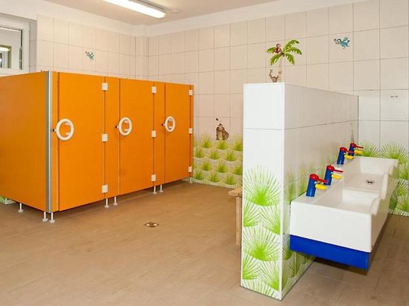 76A7E4E4459CE4F6D72A5DD84AC170B9