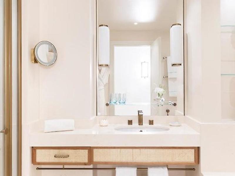 5DFB4742C0D985BEB72D7B3B2533A6DC