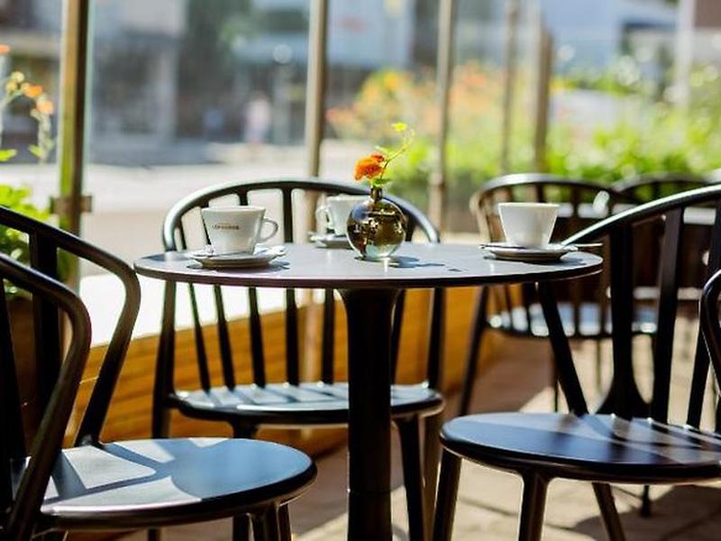 43B9FEB02AAD6679BFB9B075D2285149