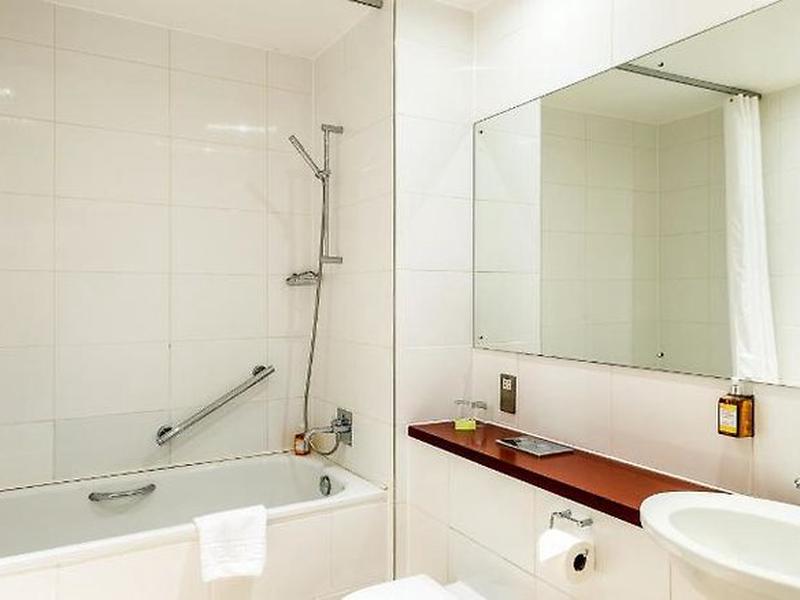 76E88D9D9315FDCAA538E35101CAC19C