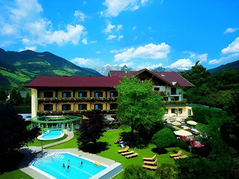 29CCF6414FA7DA065421DF7BC593C180